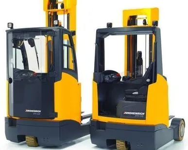 фото Электрический ричтрак Jungheinrich ETV C16/C20