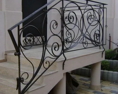 фото Перила
уличные