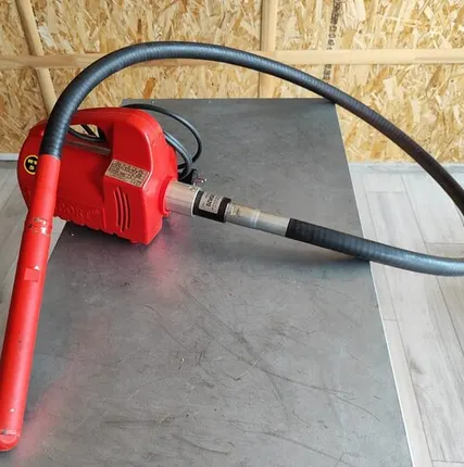 Фото №0 Вибратор глубинный