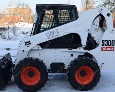 фото Аренда мини-погрузчика Bobcat S300, Москва