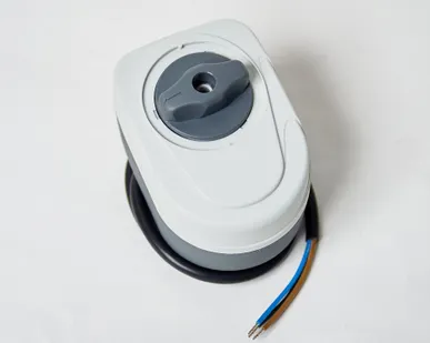 фото Электропривод регулирующего клапана 3-точечный 230v 120s TIM поворотный