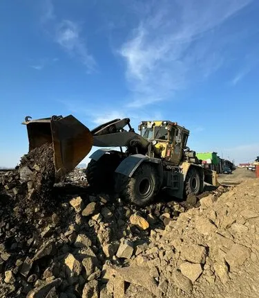 Фото №0 Универсальная дорожная машина