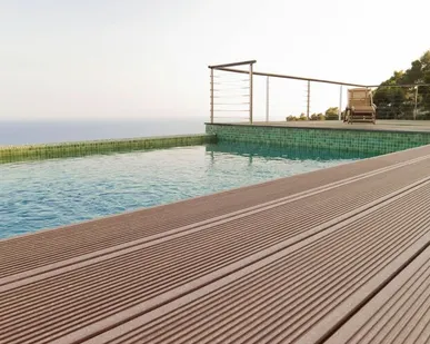 фото Рифленая террасная доска в Екатеринбурге