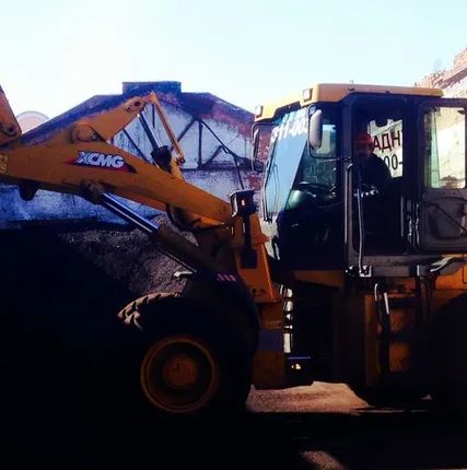 Фото №0 Услуги погрузчика 3тн