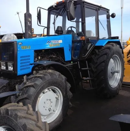 Фото №0 Трактор "Беларус-1221.2"