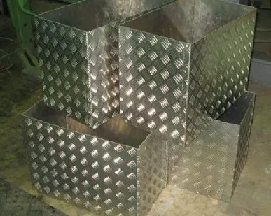 фото Лист алюминиевый рифленый 2х1200х3000мм Квинтет, Диамант