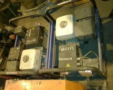 фото МИНИЭЛЕКТРОСТАНЦИЯ SDMO • НХ-7500 6КВТ •