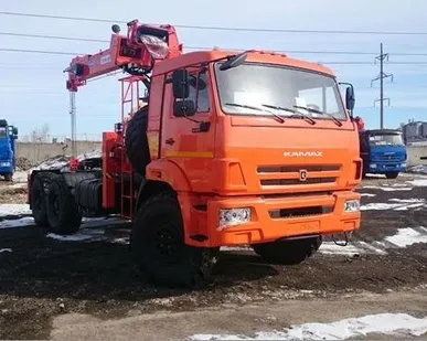 фото Седельный тягач КАМАЗ 43118-46 с КМУ Kanglim KS 2056Н
в