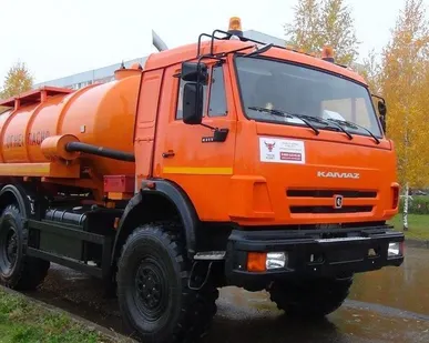 фото Автоцистерна нефтепромысловая АКН-10-43118 на шасси КАМАЗ 43118-46 КПП 154
в