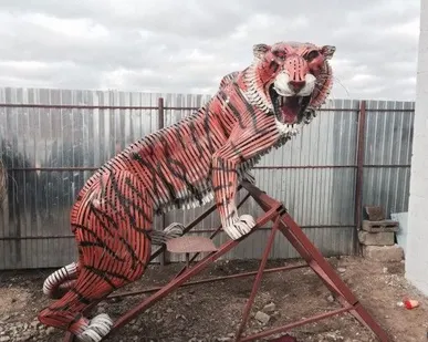фото Кованая скульптура Тигр код 8