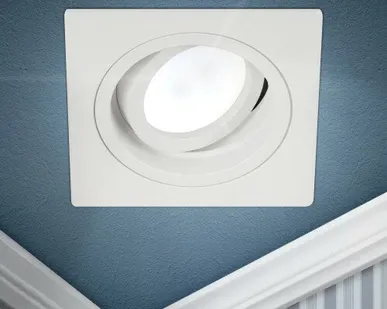 фото Встраиваемый светильник алюминиевый ЭРА KL85 WH MR16/GU5.3 белый