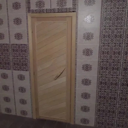 Фото №0 Дверь в баню.