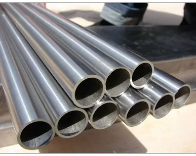 фото Труба титановая ОТ4