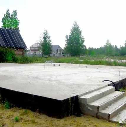 Фото №0 Заливка фундамента.