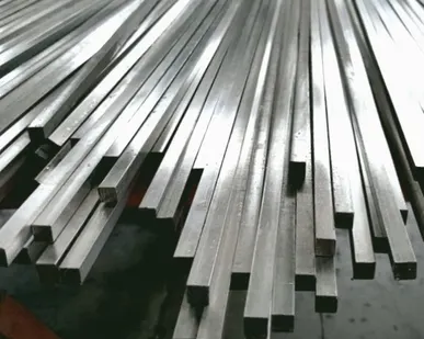 фото Квадрат 8х8 мм ст 3 ГОСТ 2591