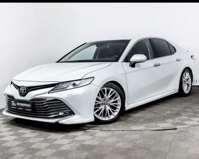 фото TOYOTA CAMRY