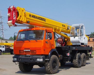 фото Аренда автокрана 25 тн 
вылет стрелы  22-30 м.