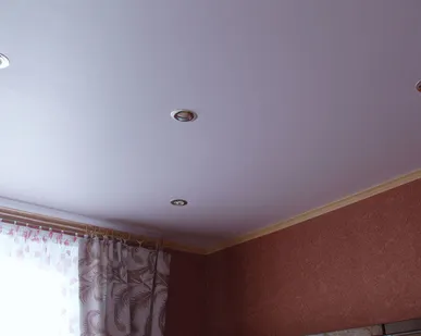 фото Матовый натяжной потолок