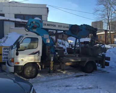 фото Аренда гидроподьемника 28 метров