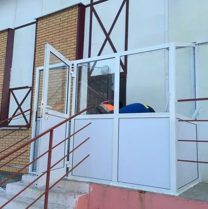 Фото №0 Входная группа холодная