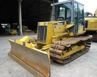 фото Бульдозер Komatsu D31P-20E