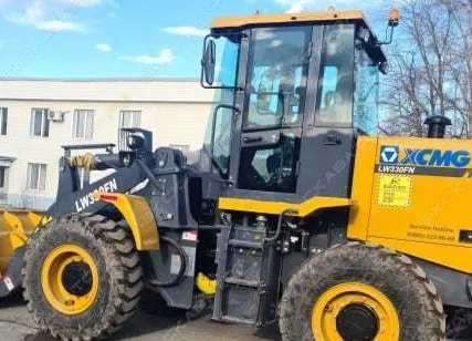 Фото №0 Аренда фронтального погрузчика (колесного) XCMG LW330FN, Кемерово