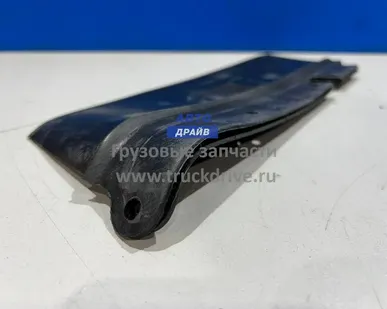 фото Брызговик передний Рено Керакс левый 1997-2012 г.в