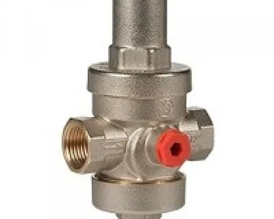 фото Редуктор давления Giacomini 3/4 дюйма, 1-5,5 бар, поршневой до 130 C, R153PX004