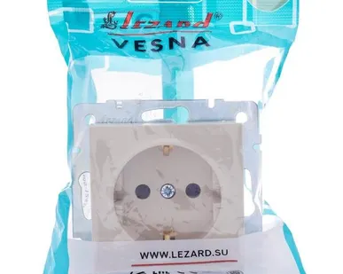 фото Розетка 1-м СП Vesna с заземл. защ. шторки ПБТ механизм крем. LEZARD 742-0388-124B