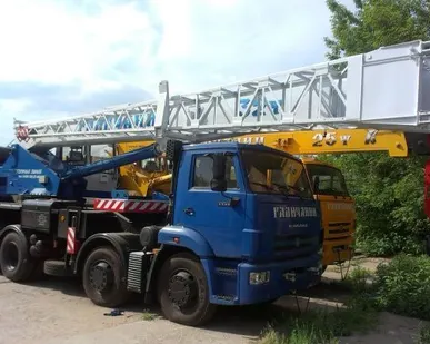 фото КС 55729-1В автокран c гуськом (КАМАЗ-6540)