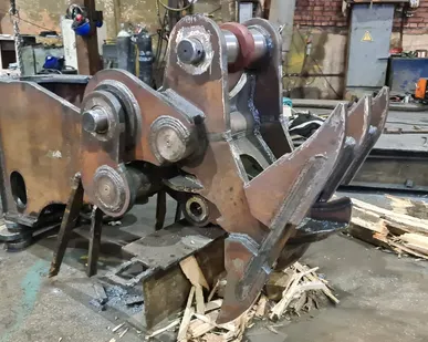 фото Для спецтехники корчеватель Кукан от Завода ковшей