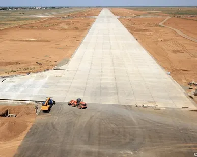 фото Строительство взлетно посадочных полос