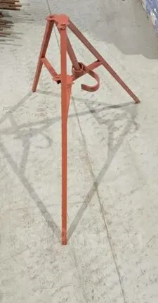Фото №0 Тренога для опалубки