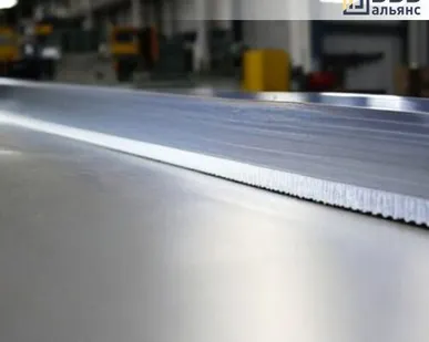 фото Шина алюминиевая 10х100х4000 мм АД31Т