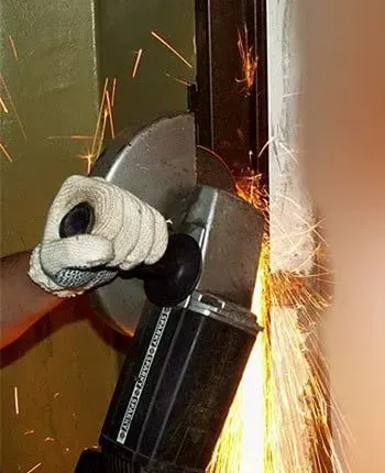 Фото №0 Демонтаж стальных дверей