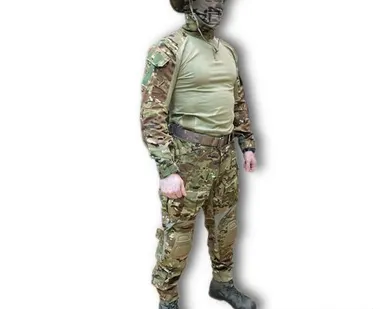 фото Камуфляж мультикам с наколенниками и налокотниками