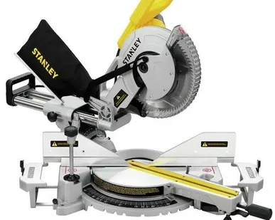 фото Торцовочная пила Stanley SM18