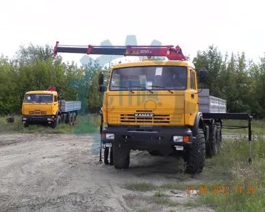 фото Автомобиль бортовой с КМУ AMCO-VEBA на шасси КАМАЗ