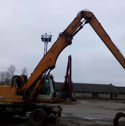 Фото №0 Перегружатель Liebherr 924