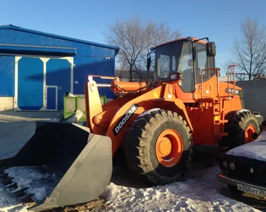 фото Предлагаем услуги Фронтального погрузчика DOOSAN DL 505