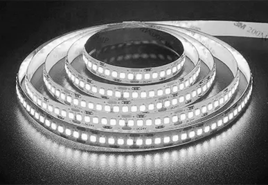 фото Светодиодная лента LC-2835-24W192 IP33 26 Ватт/м холодный белый