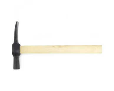 фото Молоток печника, 600 г, деревянная рукоятка// Россия