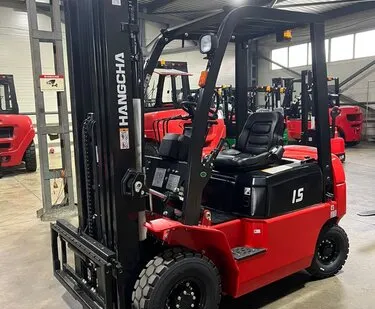 фото Погрузчик дизельный четырехопорный Hangcha CPD15-AG2
