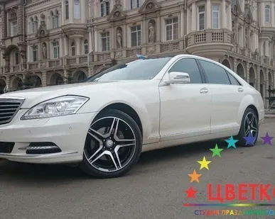 фото Авто в аренду Мерседес бизнес класса, седан