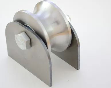 фото КАРЕТКА РОЛИКОВАЯ МЕТАЛЛ ПОД ТРУБУ 3/4 (25ММ) d 65