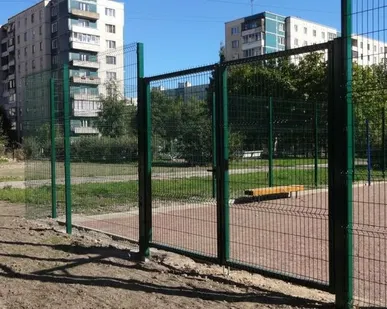 фото Ворота распашные PROFI с замком