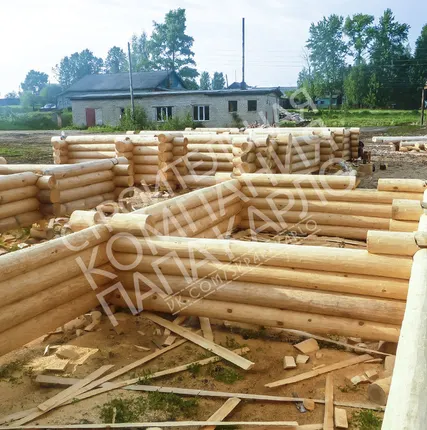 Фото №0 Установка сруба на участке