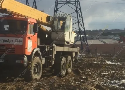Фото №0 Аренда автокрана (автомобильного крана) Ивановец КС-45717К-3Р, Москва
