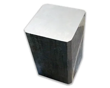 фото Поковка инструментальная квадратная 70 мм У8А ГОСТ 1435-99