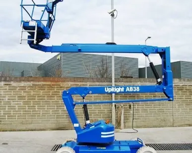фото Аренда строительного подъемника UpRight AB38